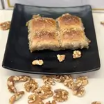 Durum Baklava With Walnuts(Plate)